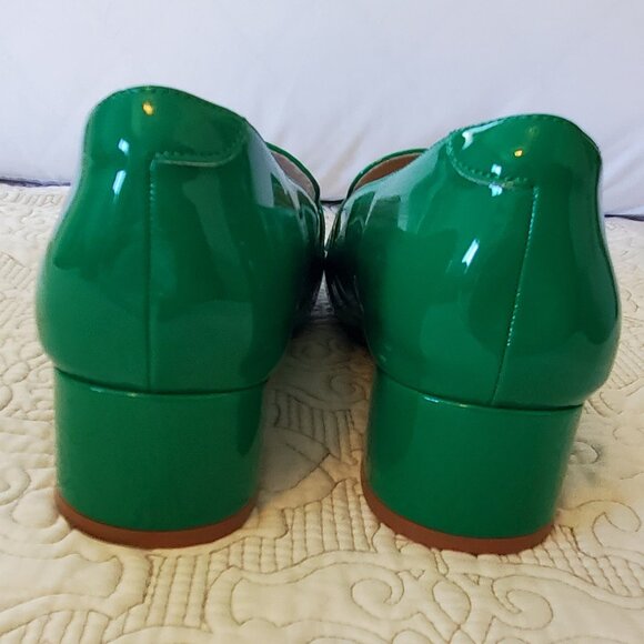 Green Faux Patent Leather Loafers - Women's Size 11 - Picture 5 of 5